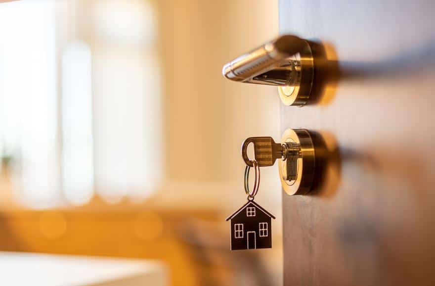 Logement : &agrave; 23 ans, un jeune sur quatre vit toujours chez ses parents