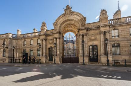 Le march&eacute; de l'immobilier neuf touche un nouveau plancher au premier trimestre 2026