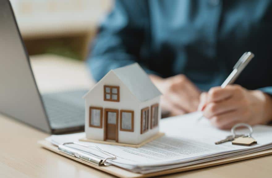 Taux immobiliers : la rentr&eacute;e met fin &agrave; la stabilit&eacute; de l'&eacute;t&eacute;