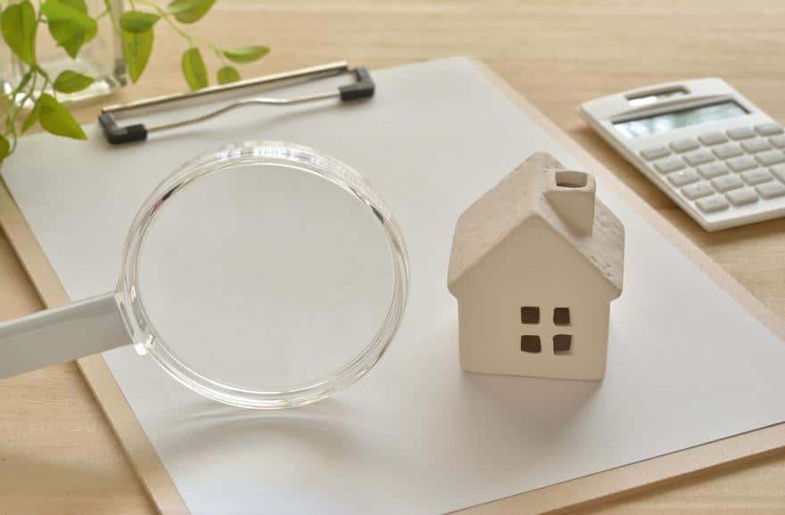 Logement : l'ancien repart, le neuf recule